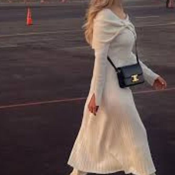 New knit dress, size XS - Picture 9 of 9